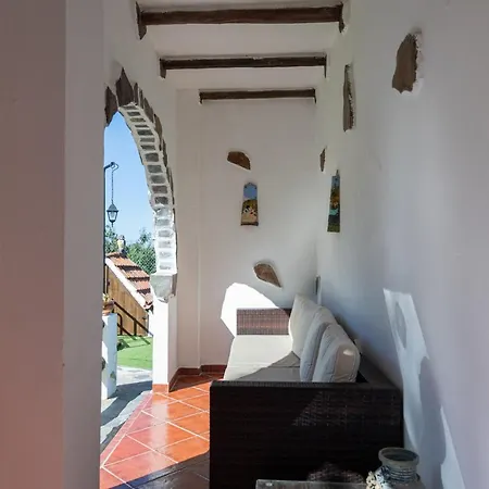 The Corner Of Dreams - Pool - Parking - Rural *