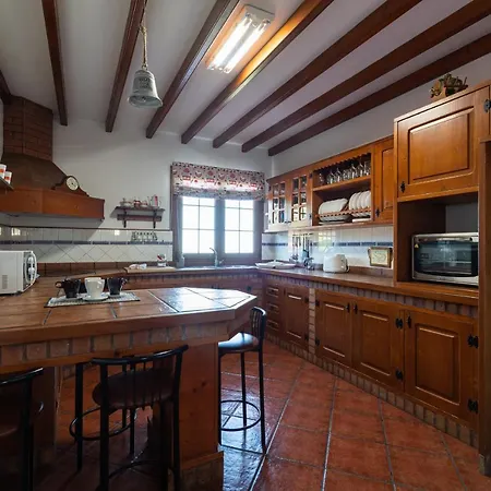 Villa The Corner Of Dreams - Pool - Parking - Rural