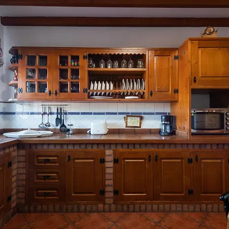 The Corner Of Dreams - Pool - Parking - Rural *