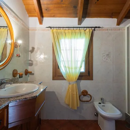 The Corner Of Dreams - Pool - Parking - Rural Villa