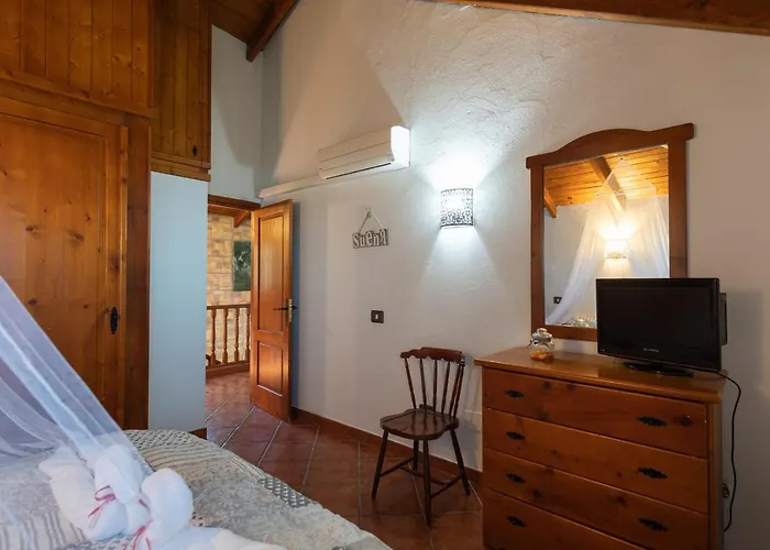 The Corner Of Dreams - Pool - Parking - Rural Villa