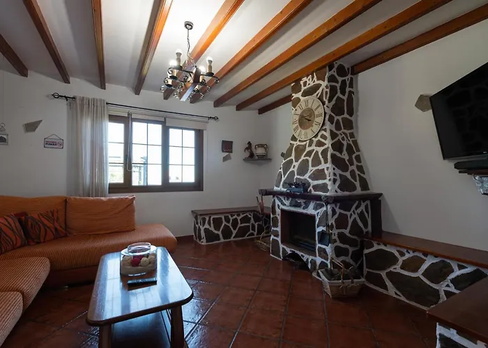 The Corner Of Dreams - Pool - Parking - Rural Tenteniguada