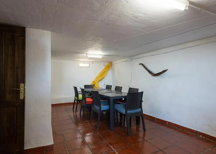 The Corner Of Dreams - Pool - Parking - Rural
