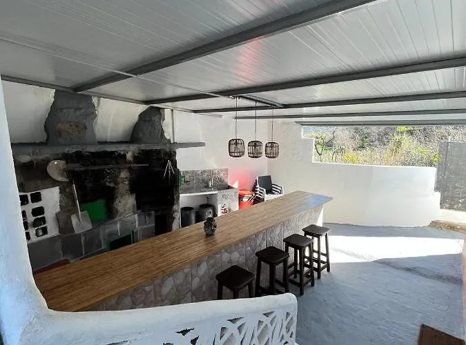 The Corner Of Dreams - Pool - Parking - Rural * Tenteniguada